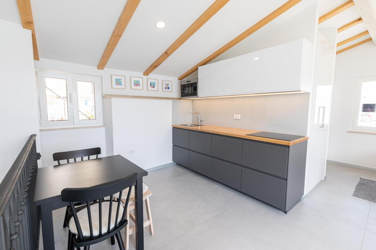Seafront Baska Apartment エクステリア 写真
